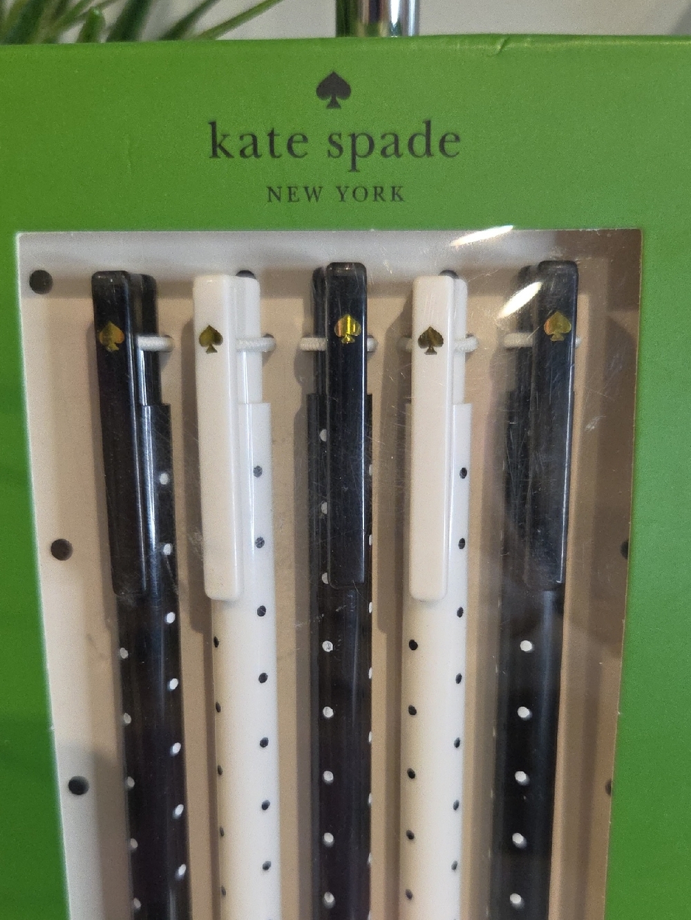 SOLD***Kate Spade Set Of 5 Pens - Picture 3 of 4